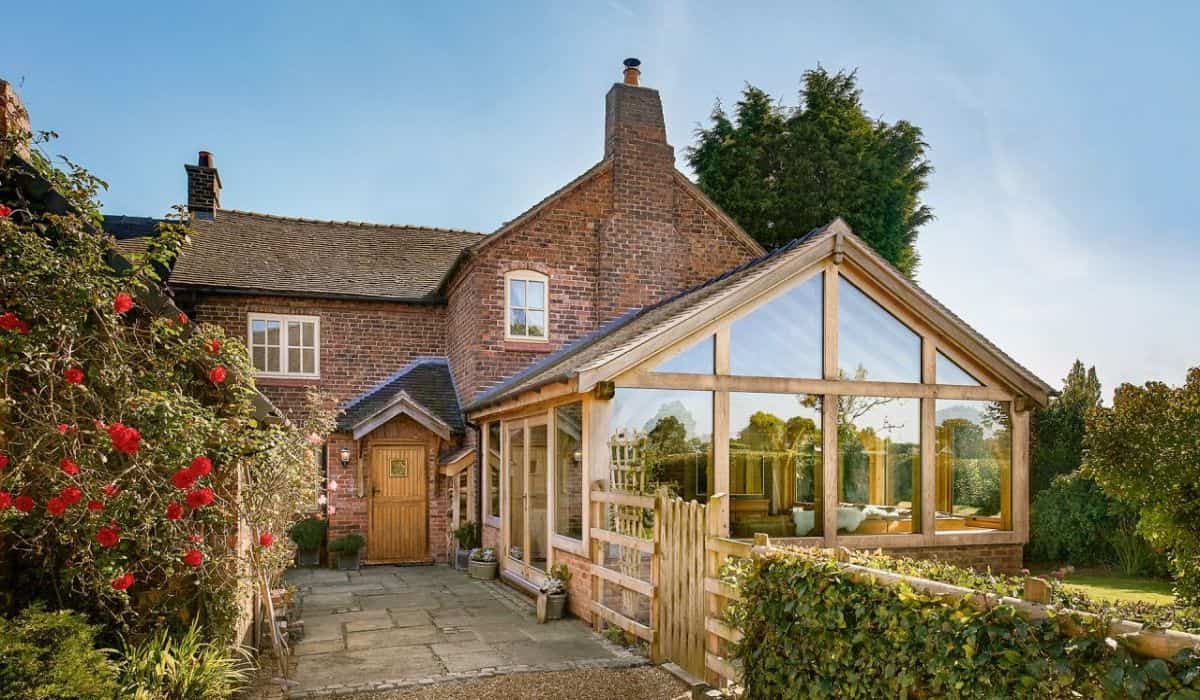front-of-house-extension-ideas