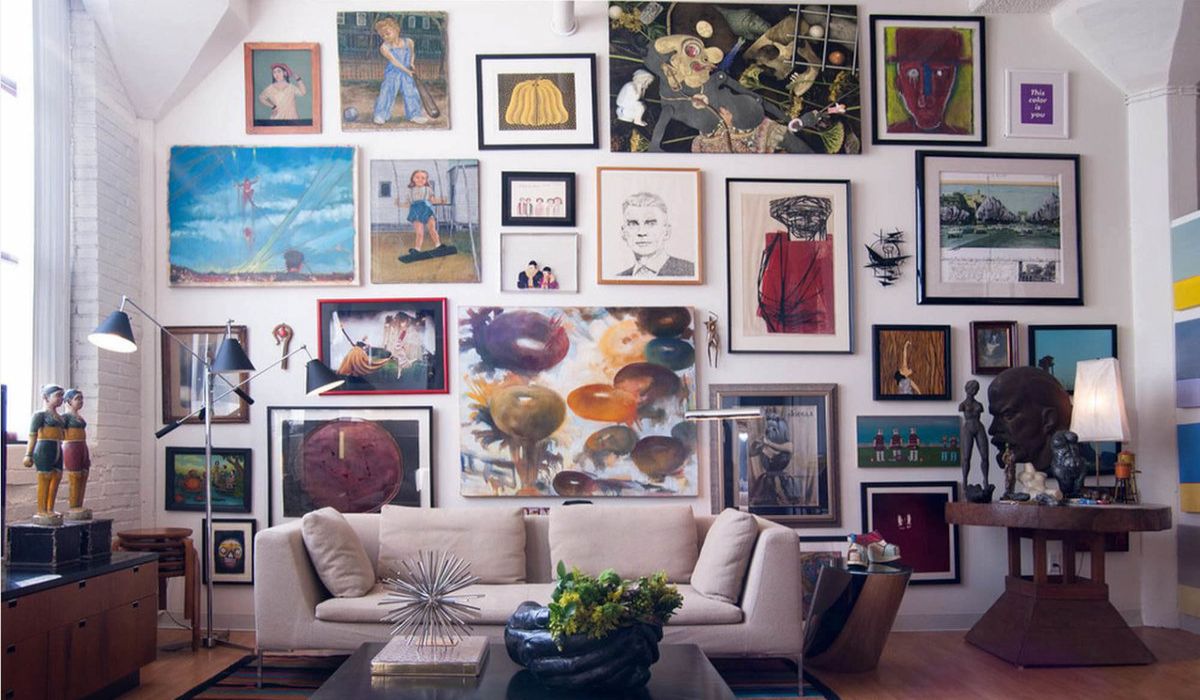 uni-room-gallery-wall-display