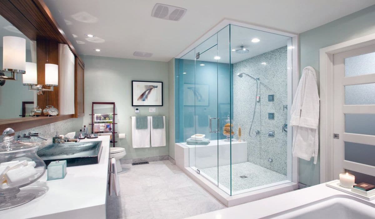 bathroom-prominent-pieces