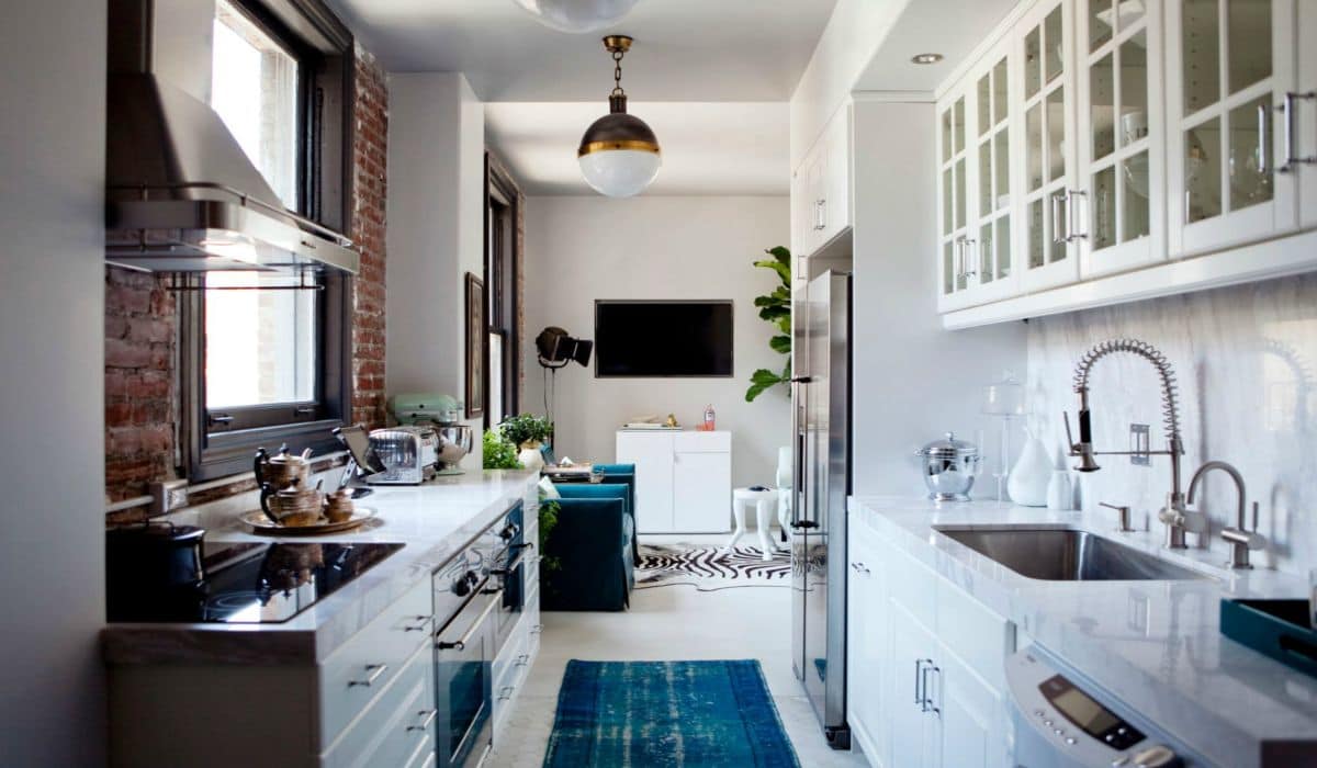 thin-galley-kitchen-ideas