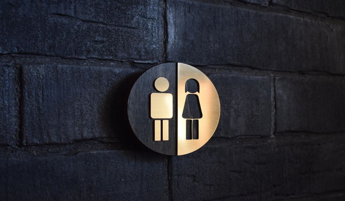 toilet-door-brass-sign