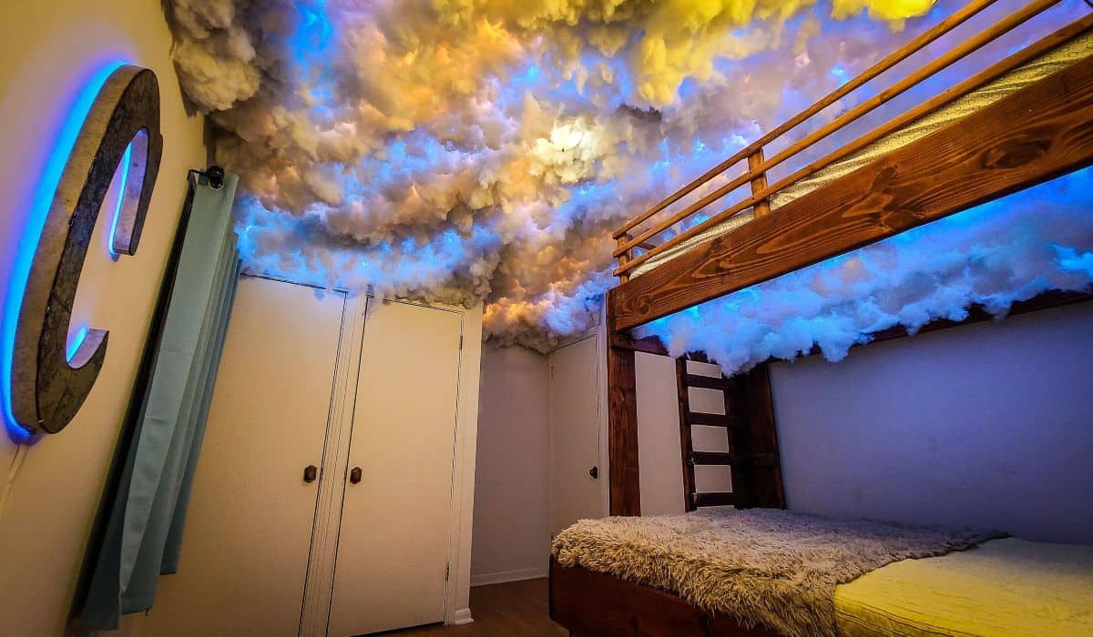 cloud-shaped-pendant-light