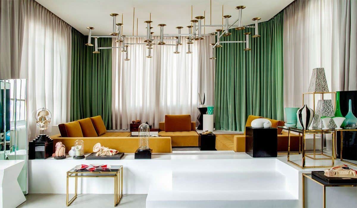 floor-to-ceiling-drapes