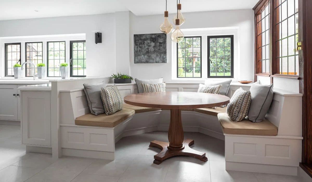 kitchen-breakfast-nook
